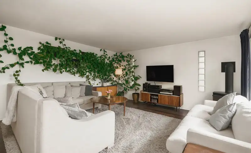 5448 KENSINGTON ROAD - photo 2 of 25