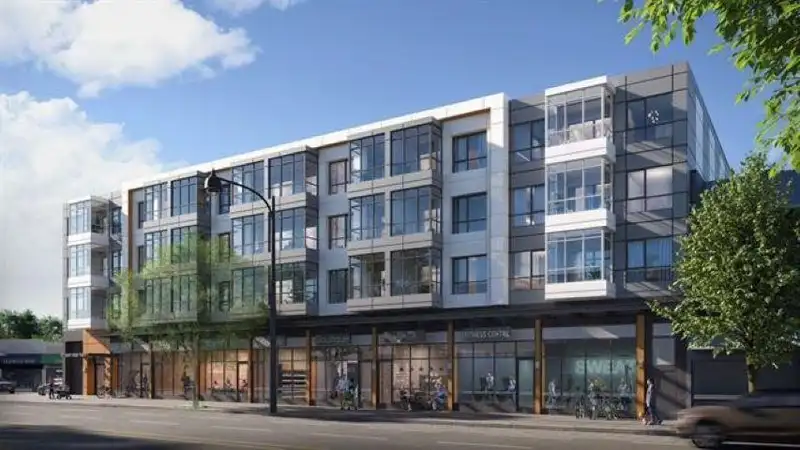 511 1050 KINGSWAY - photo 1 of 1