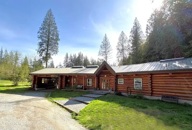 12712 CATHY CRESCENT - photo 1 of 22