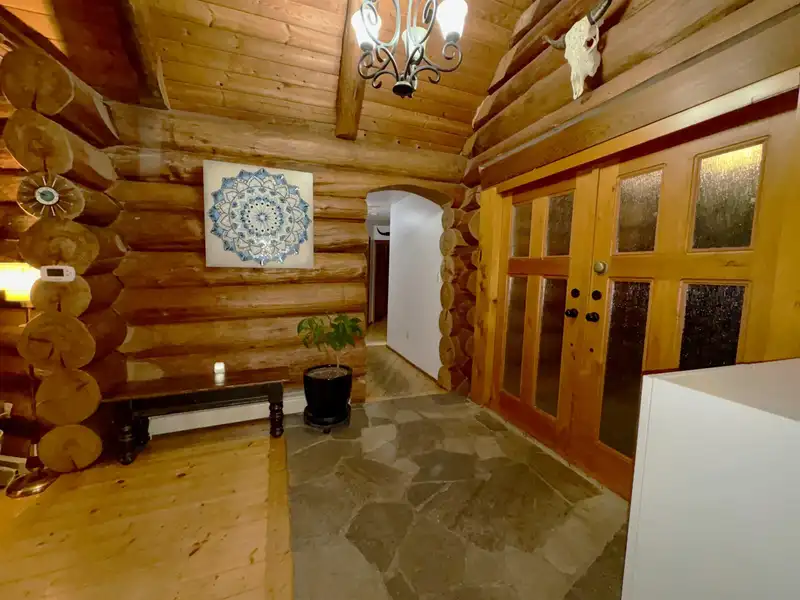 12712 CATHY CRESCENT - photo 4 of 22