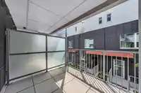 2260 E 1ST AVENUE - thumbnail 30