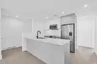 2260 E 1ST AVENUE - thumbnail 8