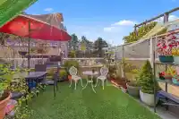 203 5555 VICTORIA DRIVE - thumbnail 2