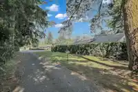 11428 207 STREET - thumbnail 2