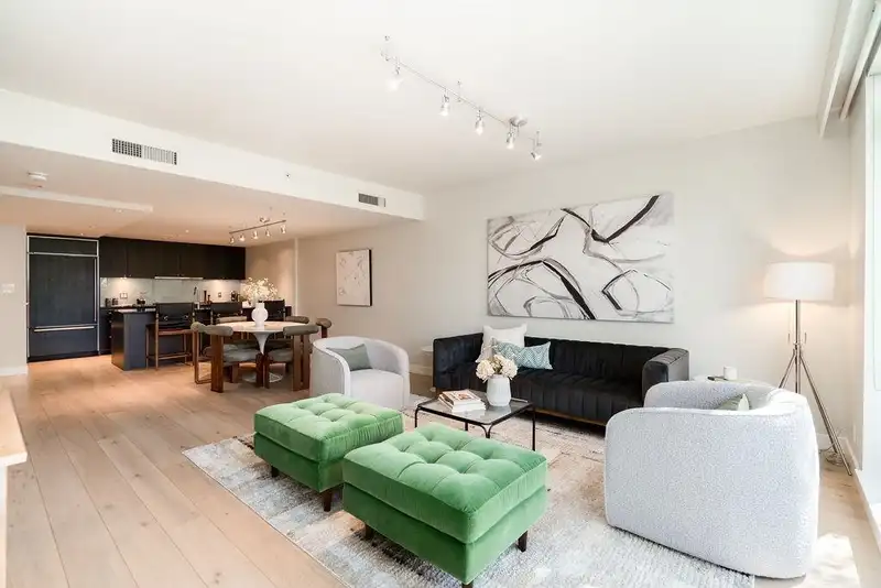 1471 HOWE STREET - photo 2 of 40