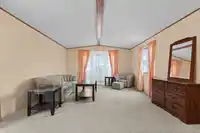 33 9055 ASHWELL ROAD - thumbnail 4