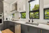 2107 N GRANDVIEW HIGHWAY - thumbnail 13