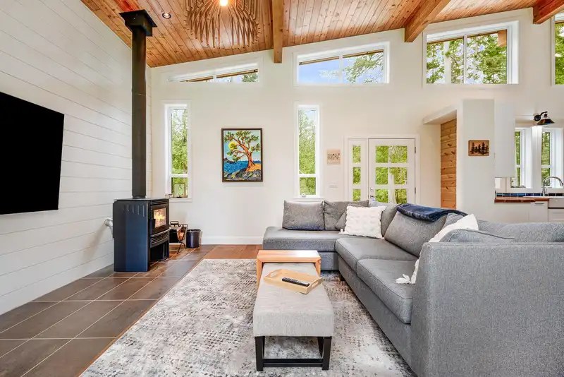 528 AYA REACH ROAD - photo 3 of 40