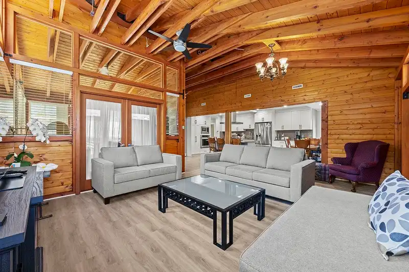 7983 SUNCREST DRIVE - photo 2 of 12