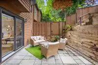 429 CAMBRIDGE WAY - thumbnail 35