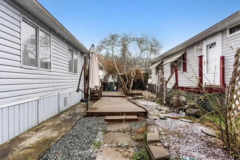 91 3300 HORN STREET - photo 3 of 26