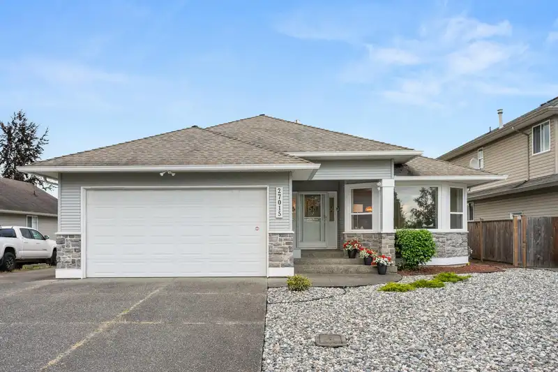 27015 24 AVENUE - photo 1 of 40