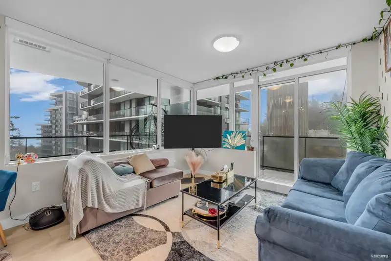 702 8725 UNIVERSITY CRESCENT - photo 1 of 30