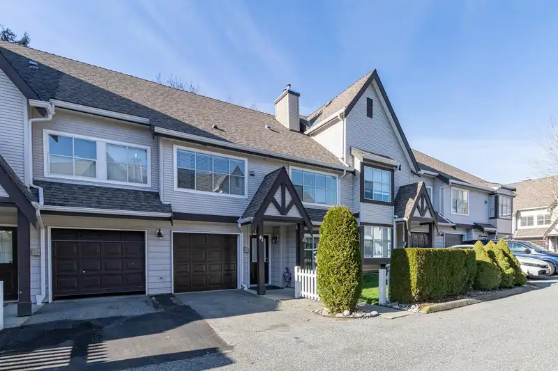41 12099 237 STREET - photo 2 of 40