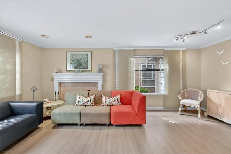 3 8280 BENNETT ROAD - photo 1 of 30