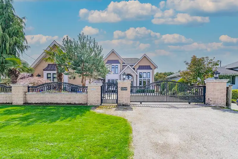 3388 NEWMORE AVENUE - photo 2 of 40