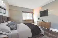 7 7300 LEDWAY ROAD - thumbnail 14