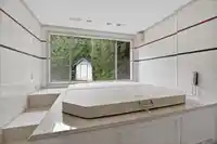 6440 NADINE CRESCENT - thumbnail 34