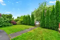 2532 E 24TH AVENUE - thumbnail 3