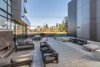 2306 1588 JOHNSTON ROAD - thumbnail 7