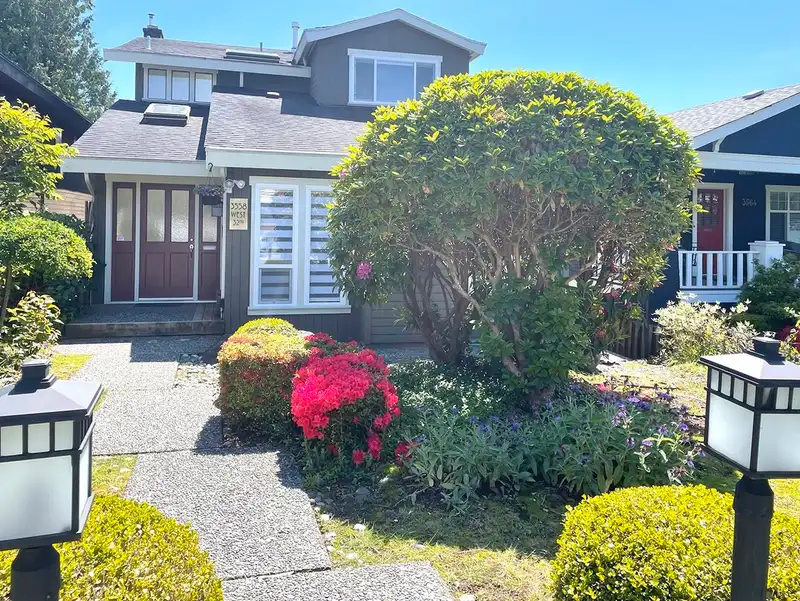 3558 W 32ND AVENUE - photo 2 of 37