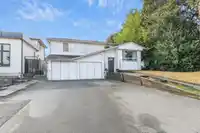31568 OAKRIDGE CRESCENT - thumbnail 2