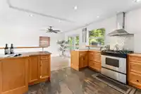 1119 SPRICE AVENUE - thumbnail 3