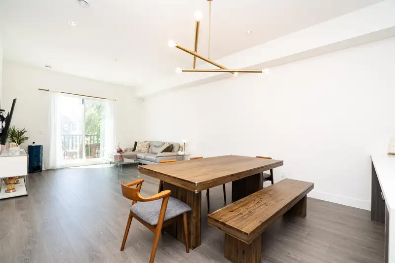 8148 202 STREET - photo 2 of 23