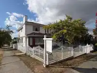 5095 NANAIMO STREET - thumbnail 8