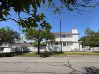 5095 NANAIMO STREET - thumbnail 10