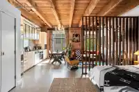 310 55 E CORDOVA STREET - thumbnail 1