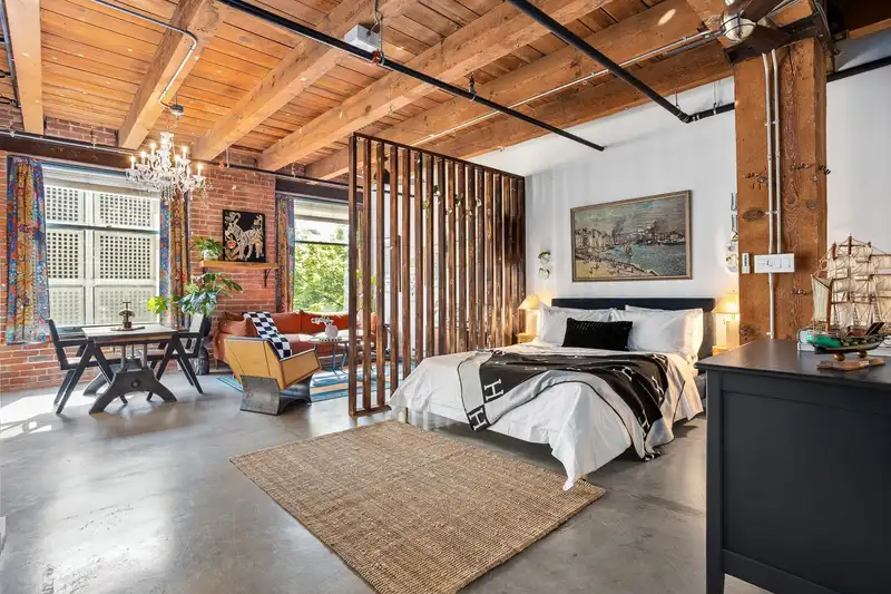 310 55 E CORDOVA STREET - photo 4 of 31