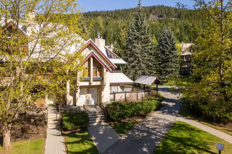 14 4637 BLACKCOMB WAY - photo 1 of 27