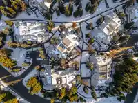 14 4637 BLACKCOMB WAY - thumbnail 27
