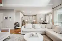 25 7891 211 STREET - thumbnail 4