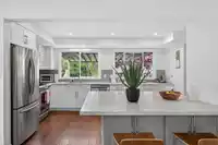 7159 YORK CRESCENT - thumbnail 11