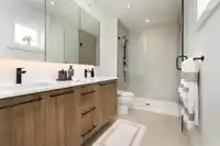 8 7574 207 STREET - thumbnail 10