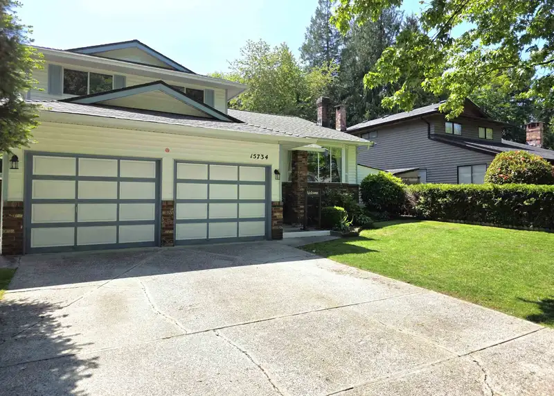 15734 97A AVENUE - photo 1 of 30