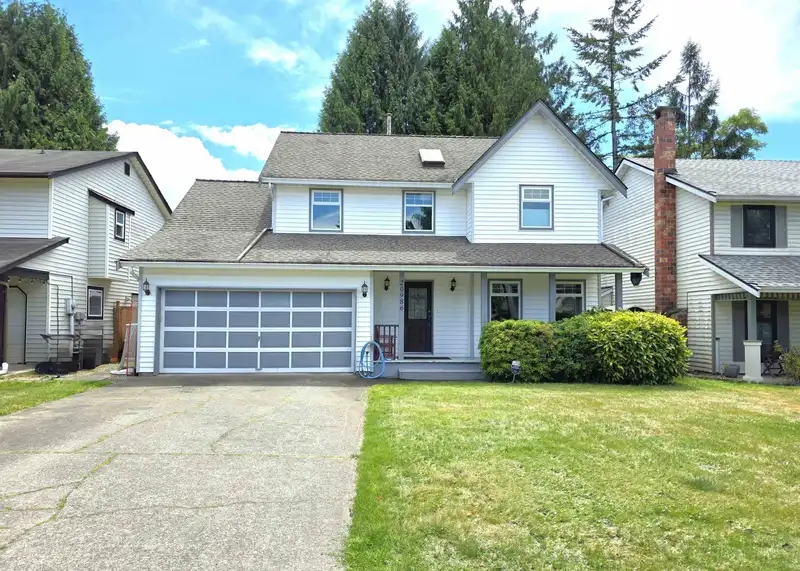 20986 93A AVENUE - photo 1 of 32
