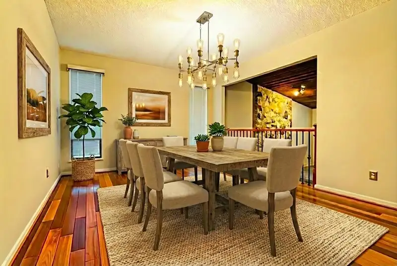6830 CEDARBROOK PLACE - photo 4 of 32