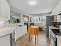 206 5419 201A STREET - thumbnail 8