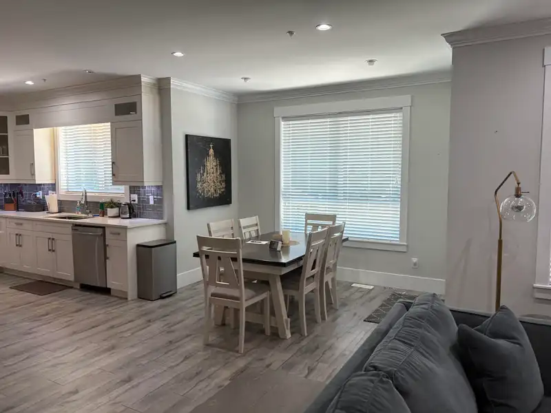11353 242A STREET - photo 4 of 36