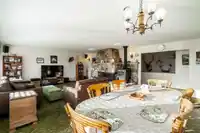 21660 76B AVENUE - thumbnail 5
