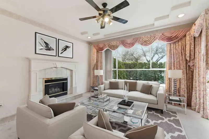 1769 E 49TH AVENUE - photo 4 of 32