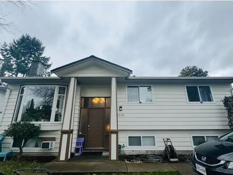 7275 112 STREET - photo 1 of 30
