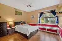 12366 240 STREET - thumbnail 30