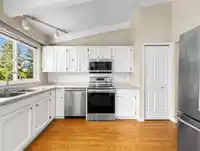 7801 WILTSHIRE BOULEVARD - thumbnail 13