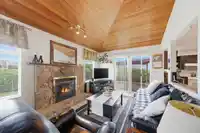 9028 136B STREET - thumbnail 13