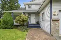 9028 136B STREET - thumbnail 3