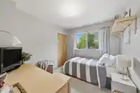 9028 136B STREET - thumbnail 27
